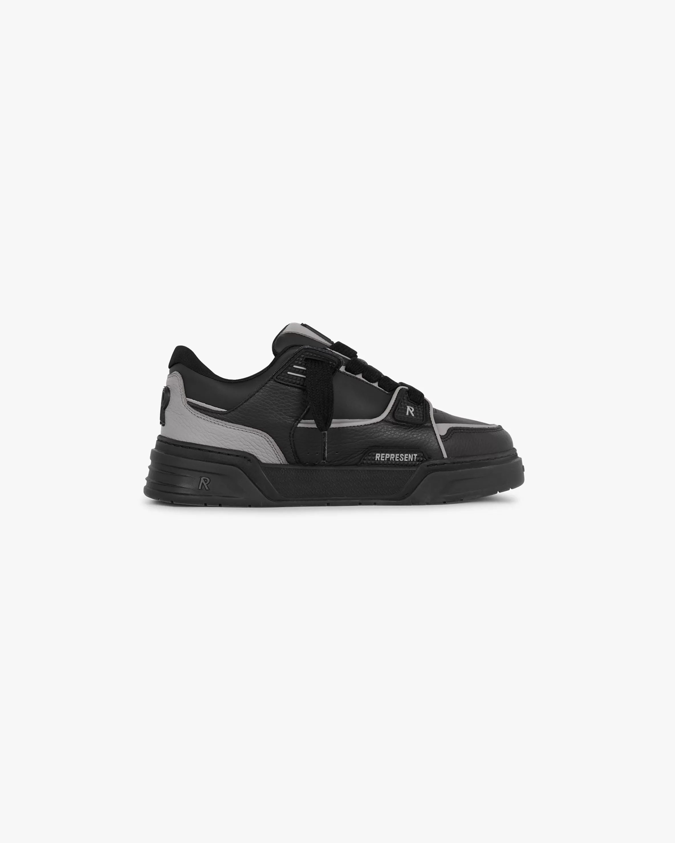 Studio Sneaker - Triple Black^Represent Shop